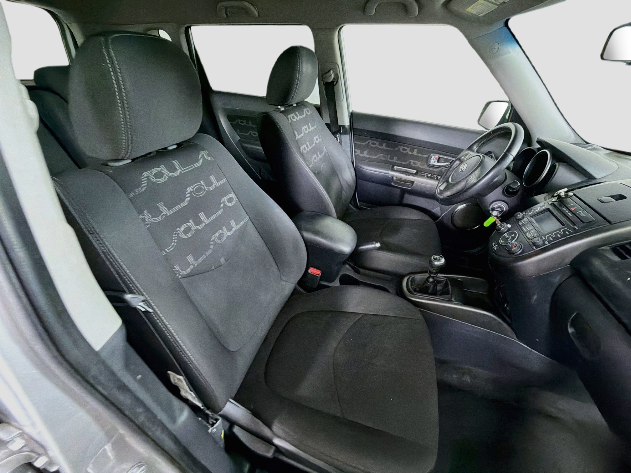 Used 2012 Kia Soul + FWD image 28