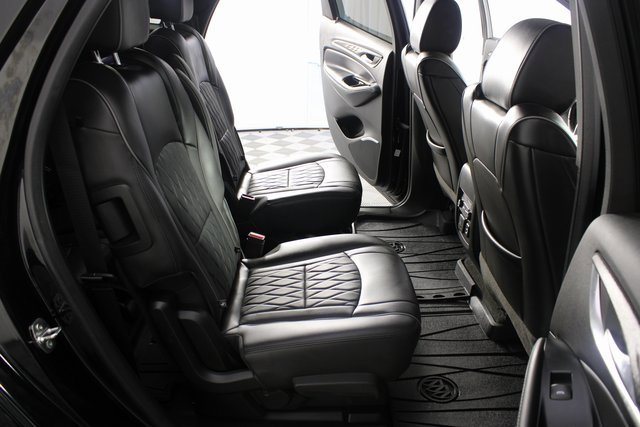 Used 2023 Buick Enclave Avenir w/ Avenir Technology Package image 22