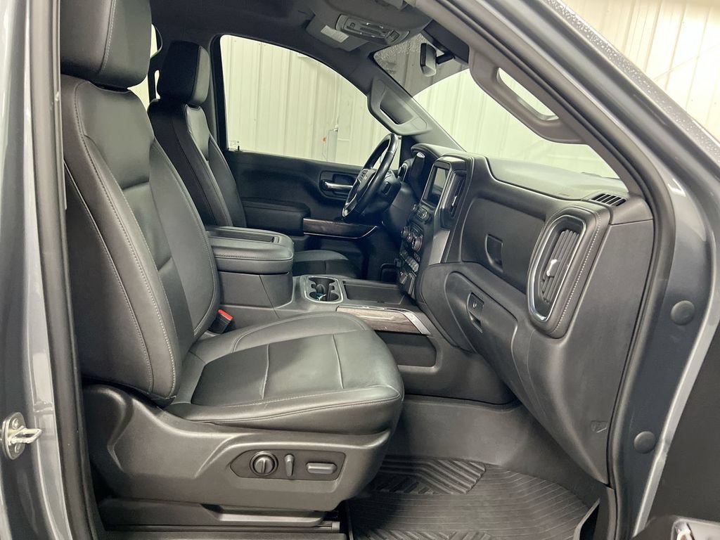 Used 2022 Chevrolet Silverado 1500 LTZ AWD/4WD image 21