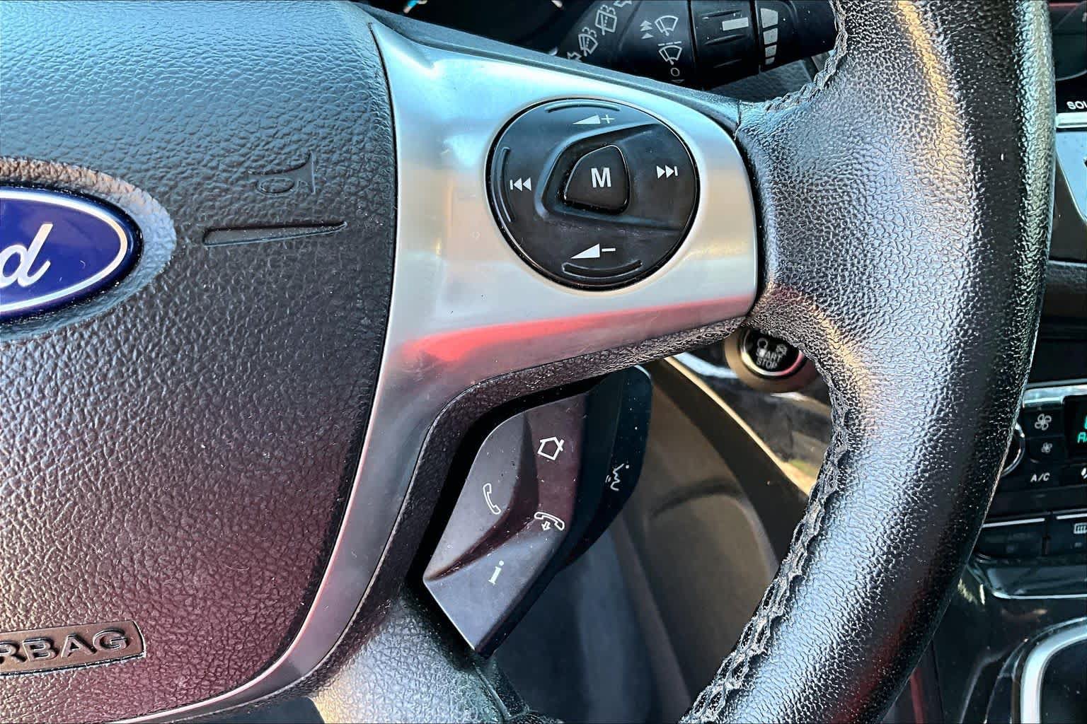 Used 2014 Ford Escape Titanium FWD image 21