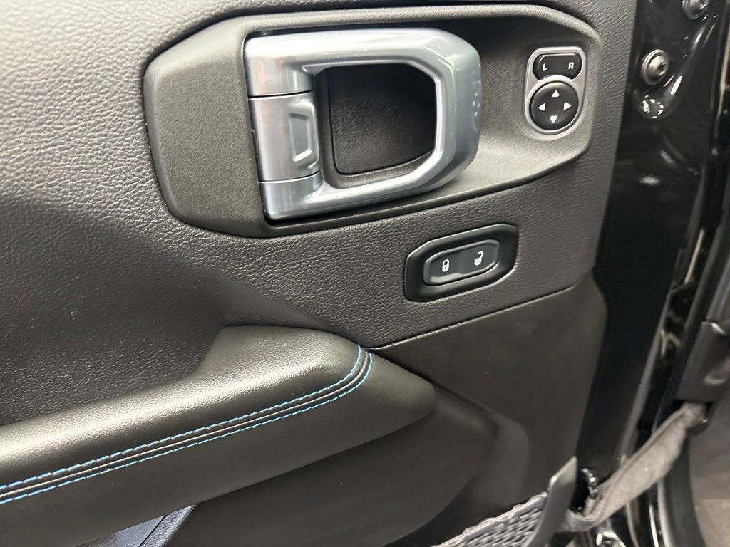 Used 2024 Jeep Wrangler High Altitude AWD/4WD image 5