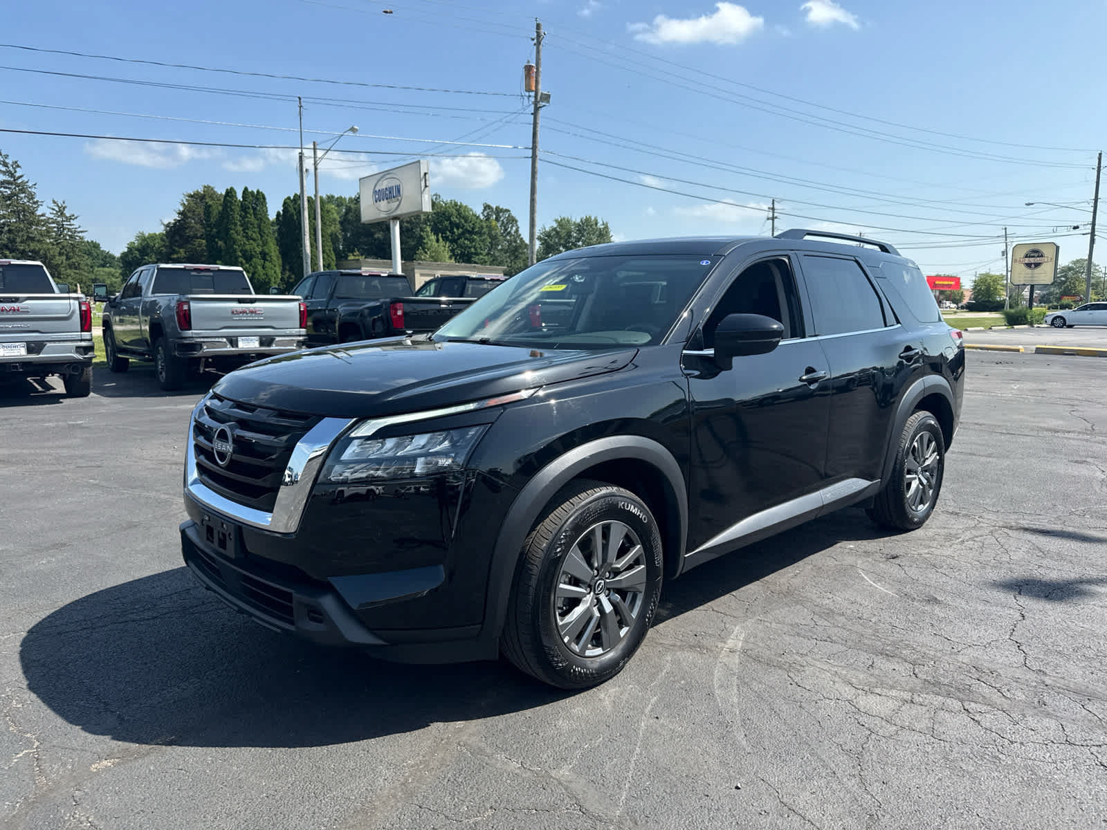 Used 2025 Nissan Pathfinder SV