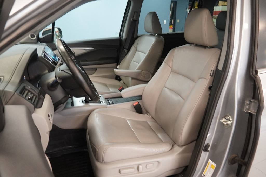 Used 2019 Honda Pilot EX-L image 3