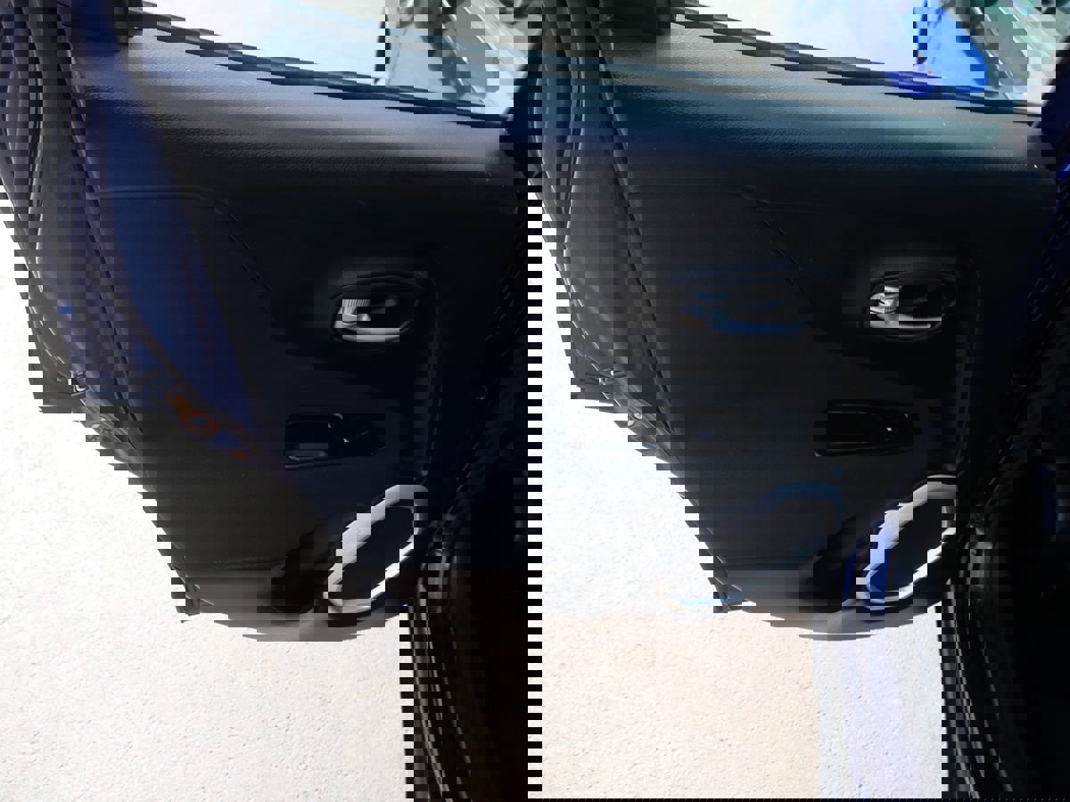 Used 2018 Jeep Renegade Sport w/ Power & Air Group image 18