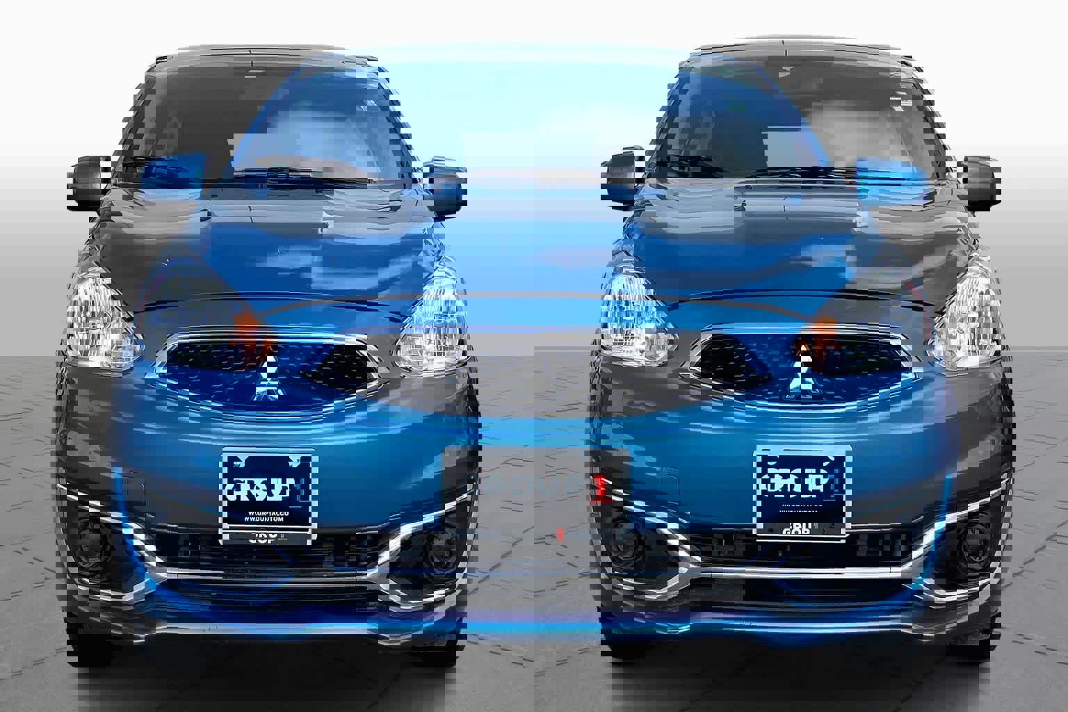 Used 2017 Mitsubishi Mirage ES image 2