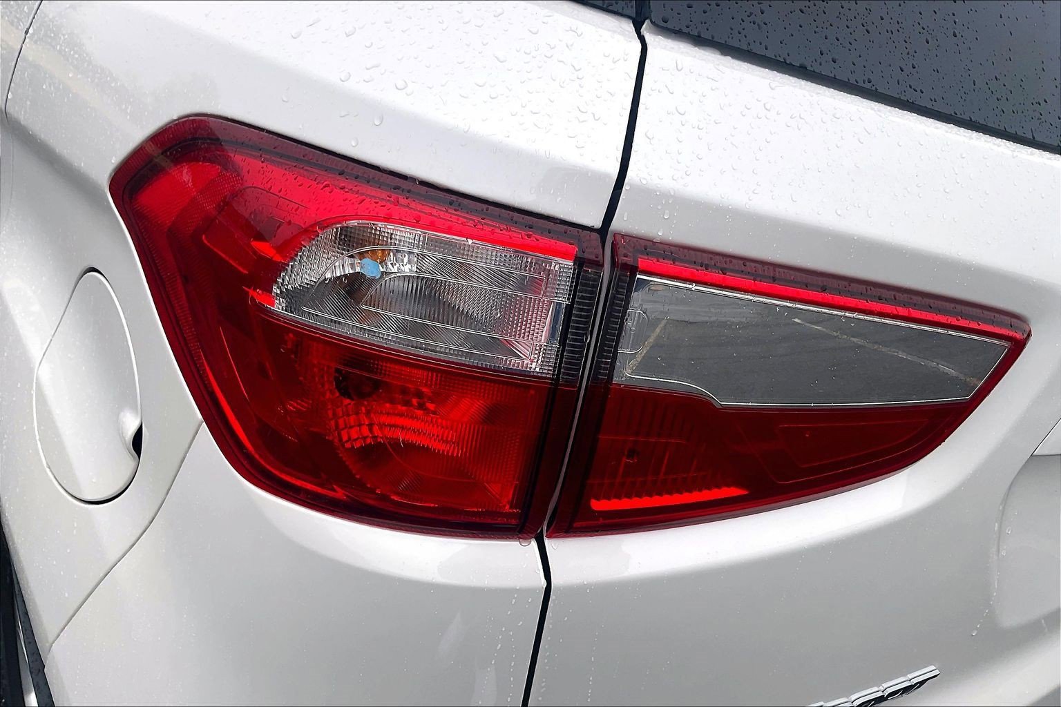 Used 2021 Ford EcoSport SE image 25