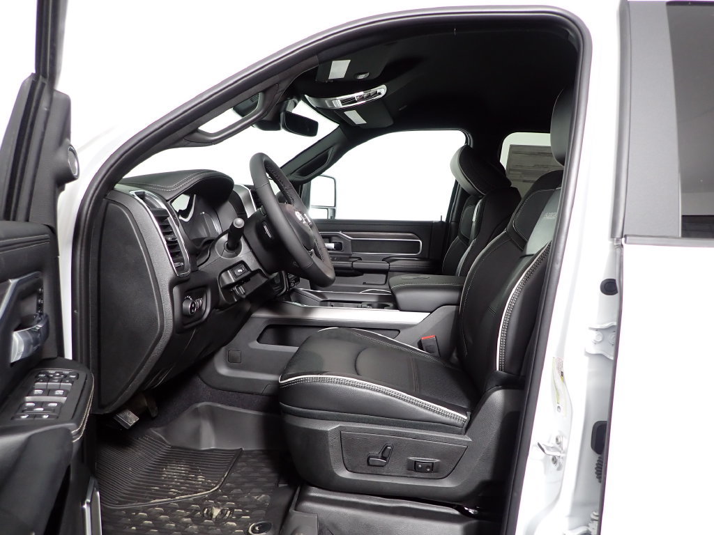 New 2027 RAM 2500 Laramie AWD/4WD image 25