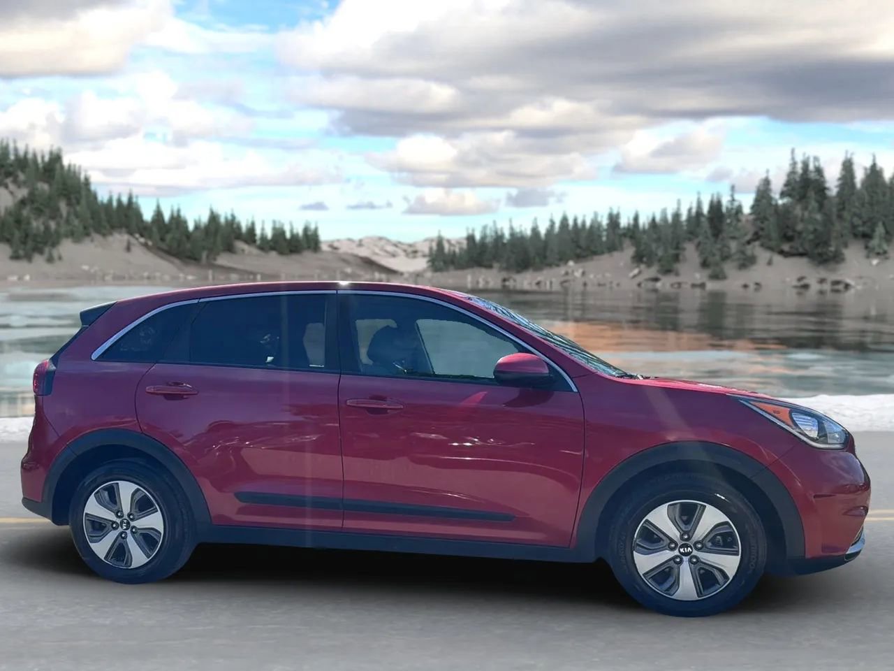 Used 2019 Kia Niro FE image 4