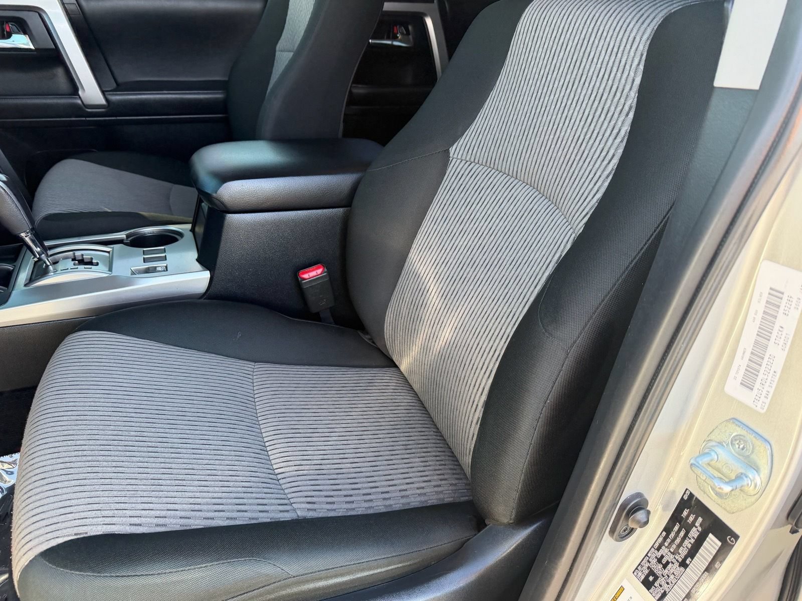 Used 2020 Toyota 4Runner SR5 RWD image 22