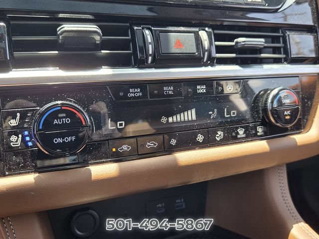 Used 2025 Nissan Pathfinder Platinum w/ Cargo Package FWD image 21