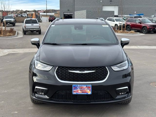 New 2026 Chrysler Pacifica Pinnacle image 9