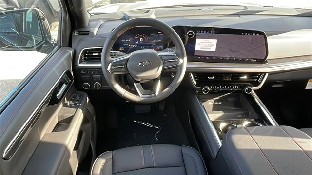 New 2026 Chevrolet Suburban RST image 13