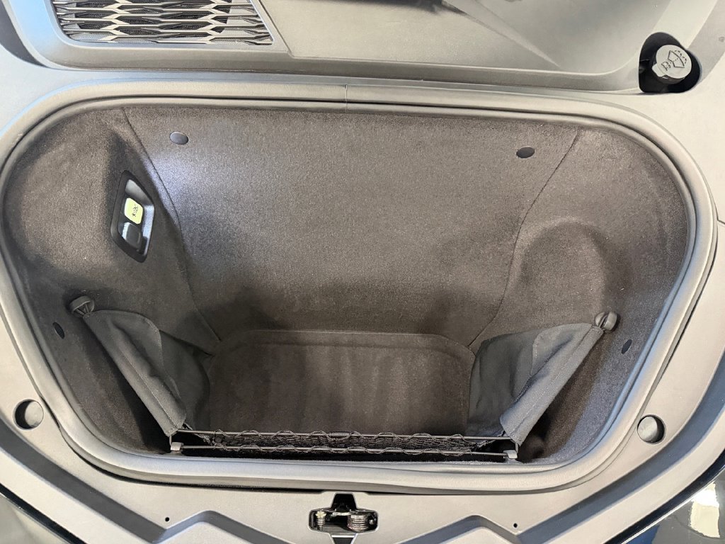 Used 2020 Chevrolet Corvette Stingray Premium Cpe w/ 3LT Preferred Equipment Group RWD image 18