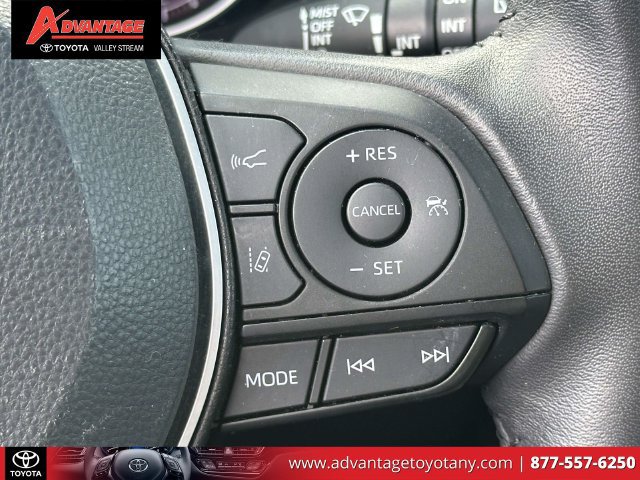 Used 2023 Toyota RAV4 XLE Premium AWD/4WD image 25