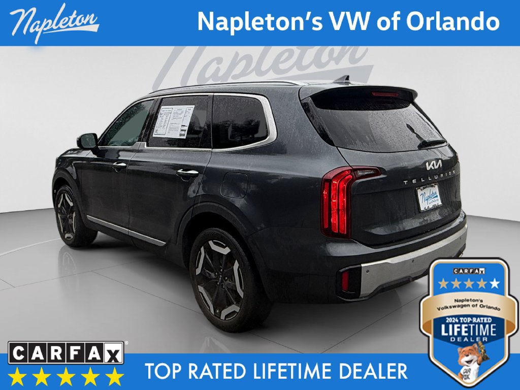 Used 2024 Kia Telluride S w/ S Sunroof Package FWD image 3