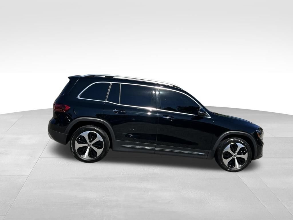 Used 2025 Mercedes-Benz GLB 250 image 6