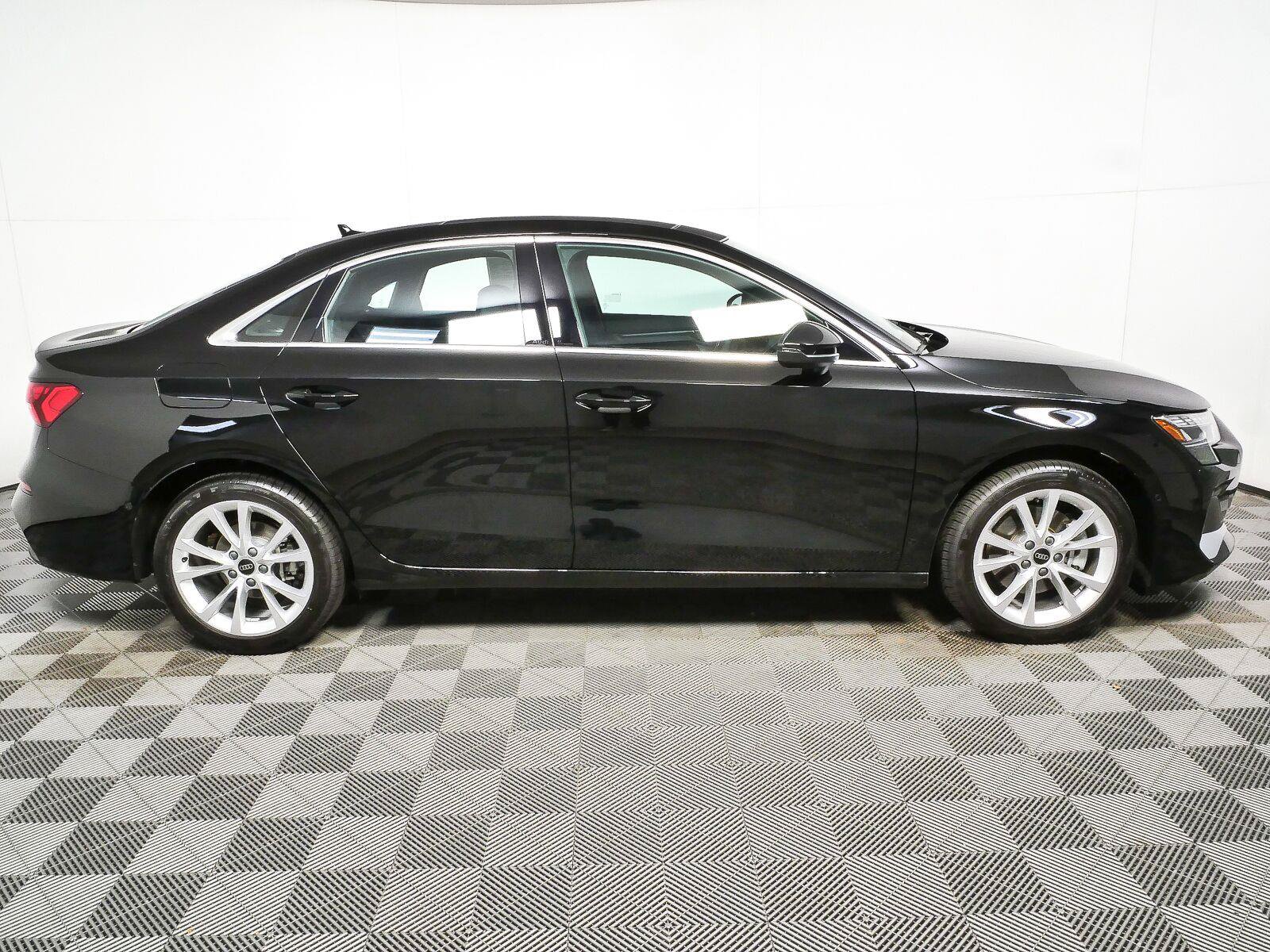 Used 2026 Audi A3 2.0T Premium w/ Convenience Package AWD/4WD image 2