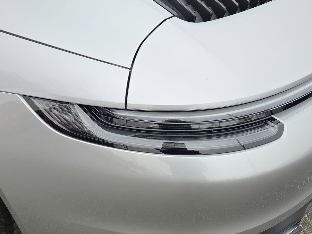 Certified 2024 Porsche 911 Targa 4 GTS image 24