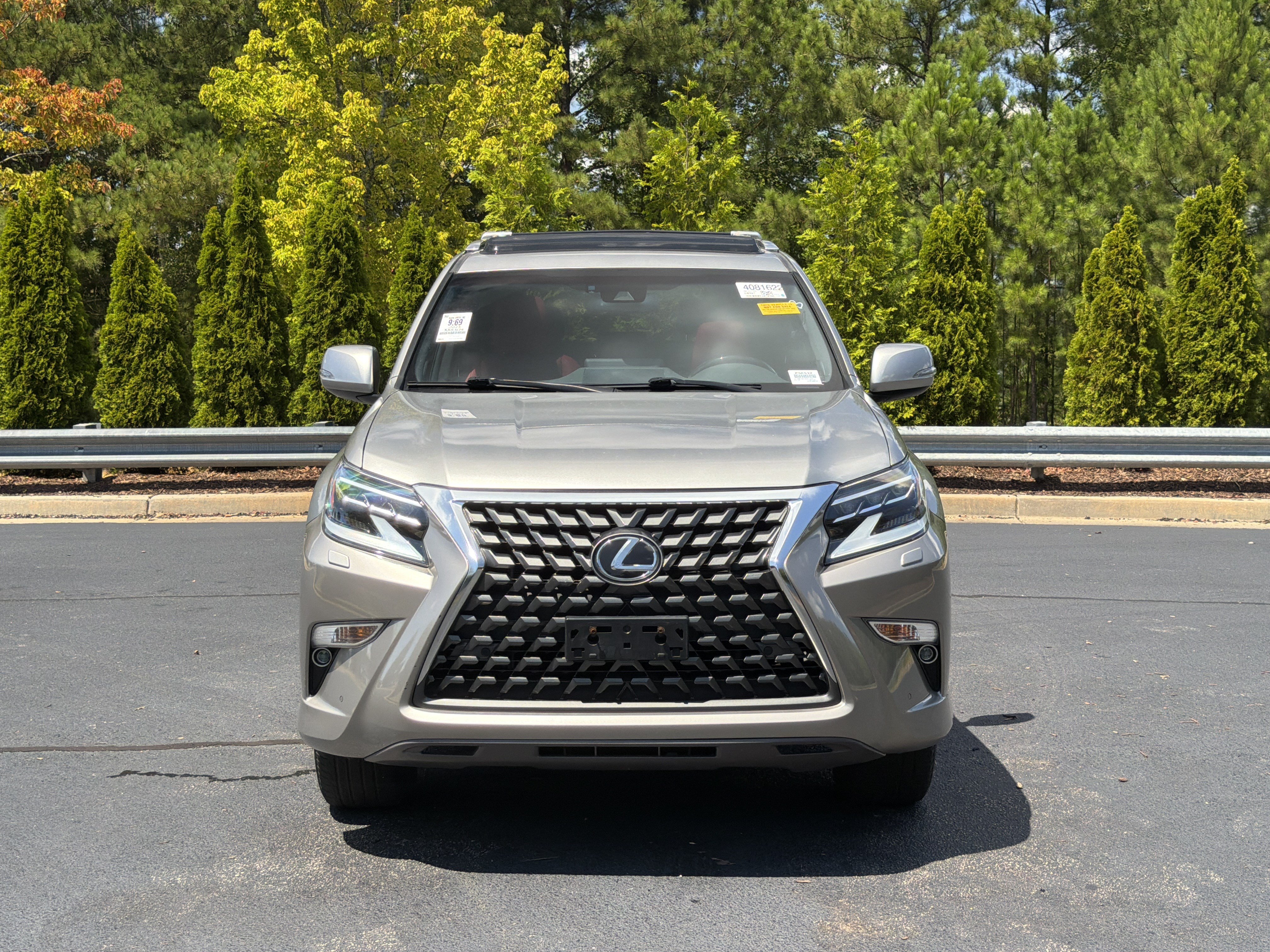 Used 2023 Lexus GX 460 Premium w/ Premium Package AWD/4WD image 10