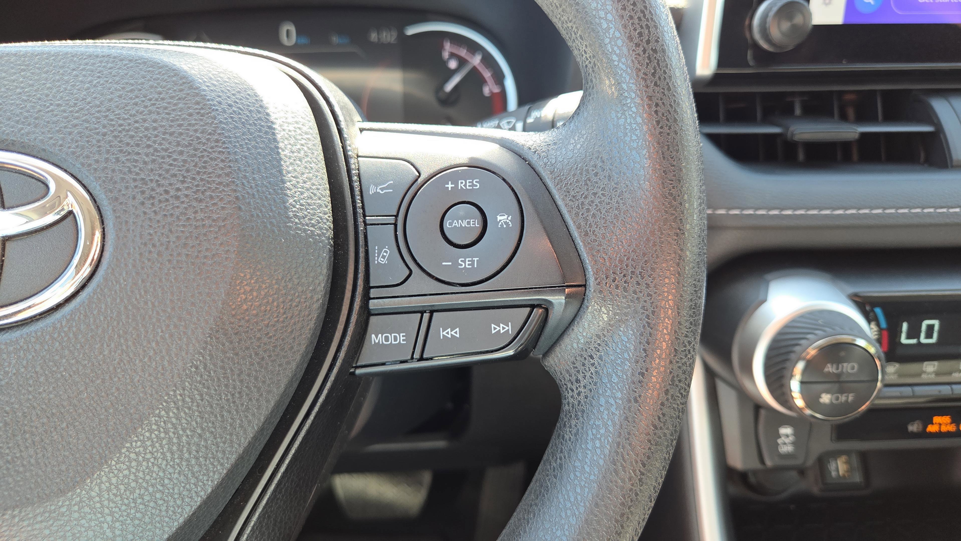 Certified 2024 Toyota RAV4 XLE w/ Convenience Package FWD image 28