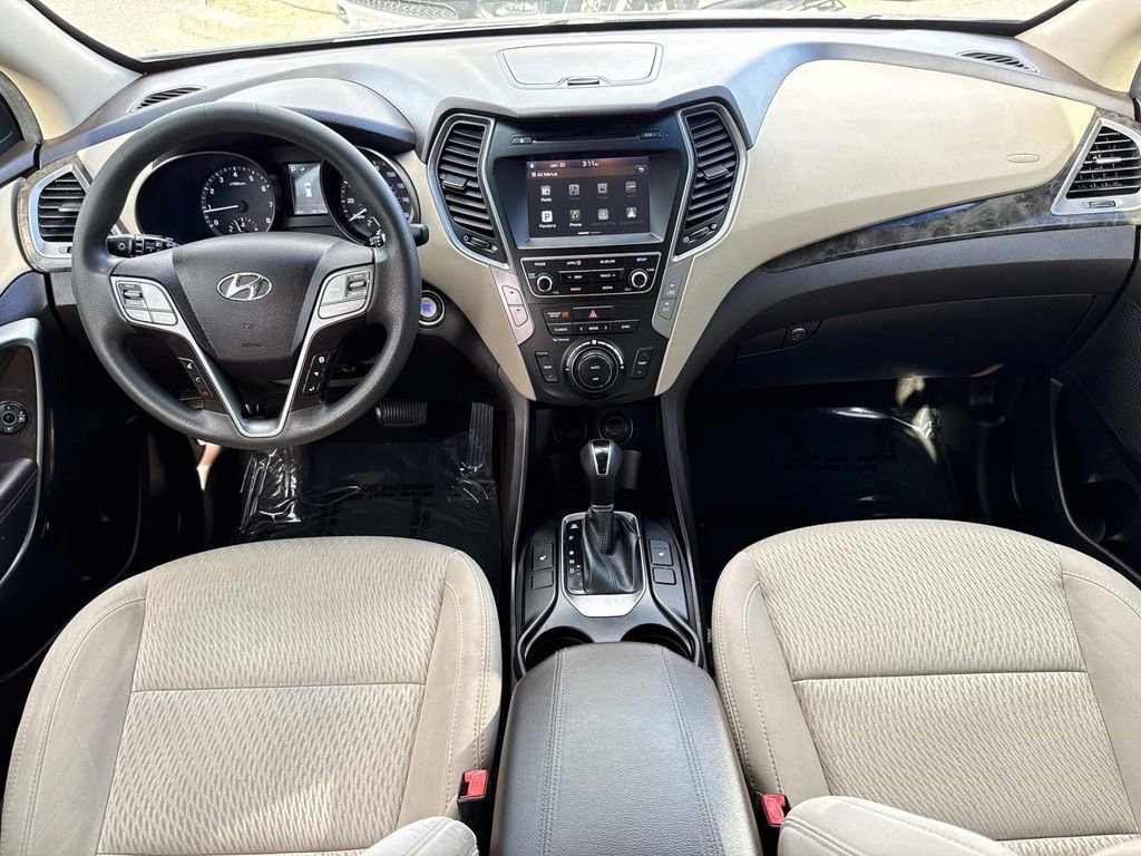 Used 2018 Hyundai Santa Fe Sport w/ 2.4L Value Package 02 image 19