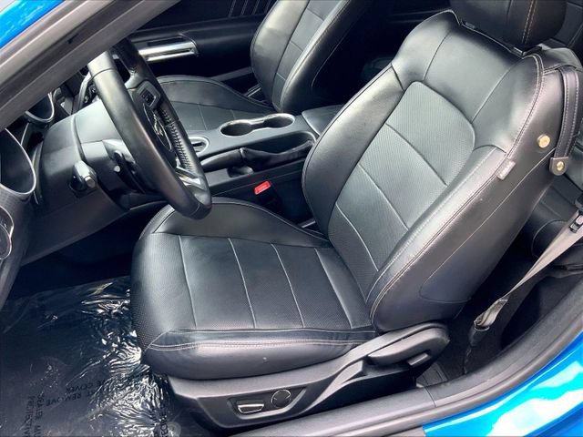 Used 2019 Ford Mustang GT Premium w/ GT Performance Package RWD image 26