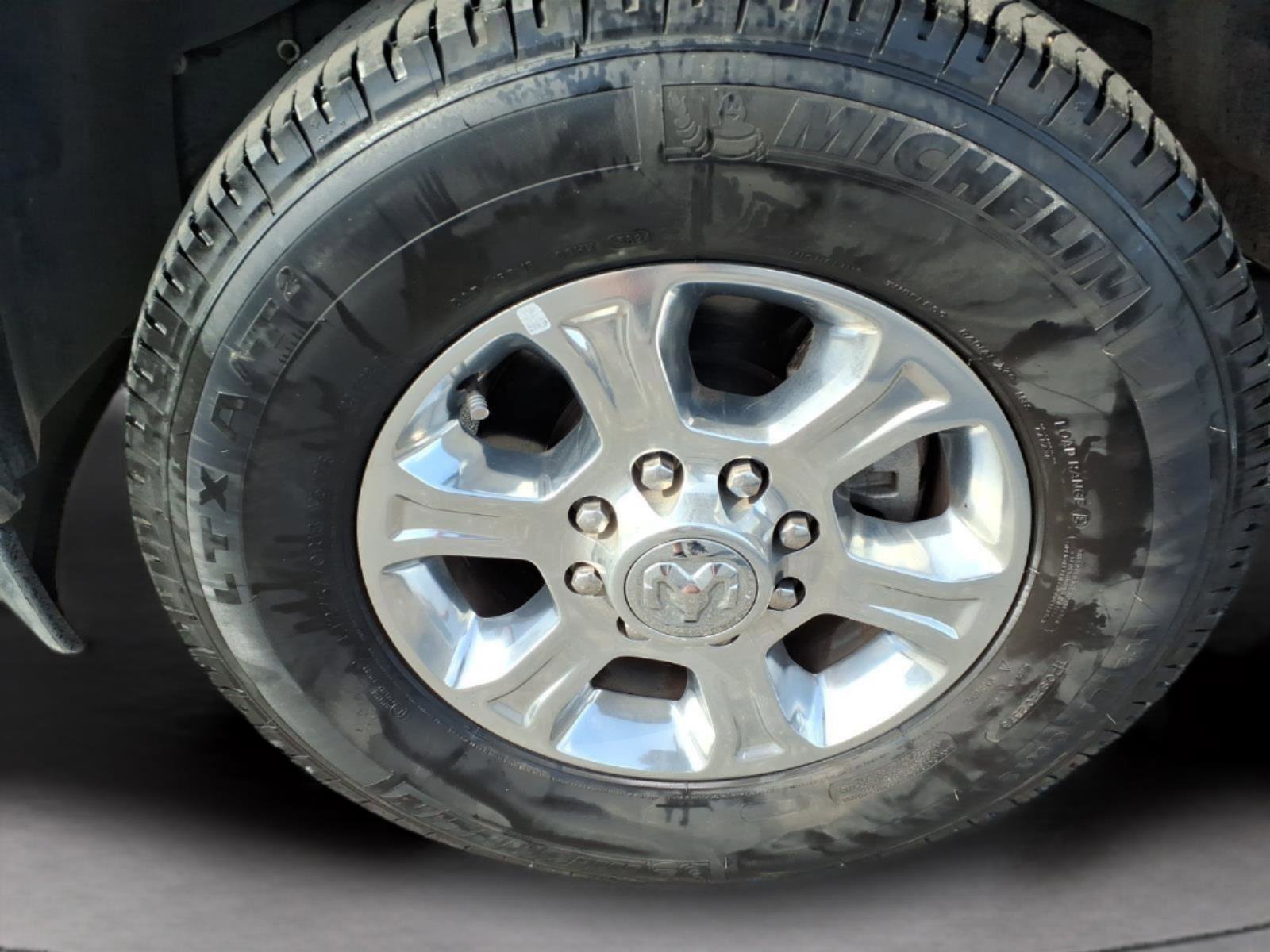 Used 2024 RAM 2500 Big Horn AWD/4WD image 27