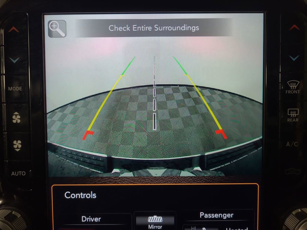 Used 2019 RAM 1500 Laramie image 9