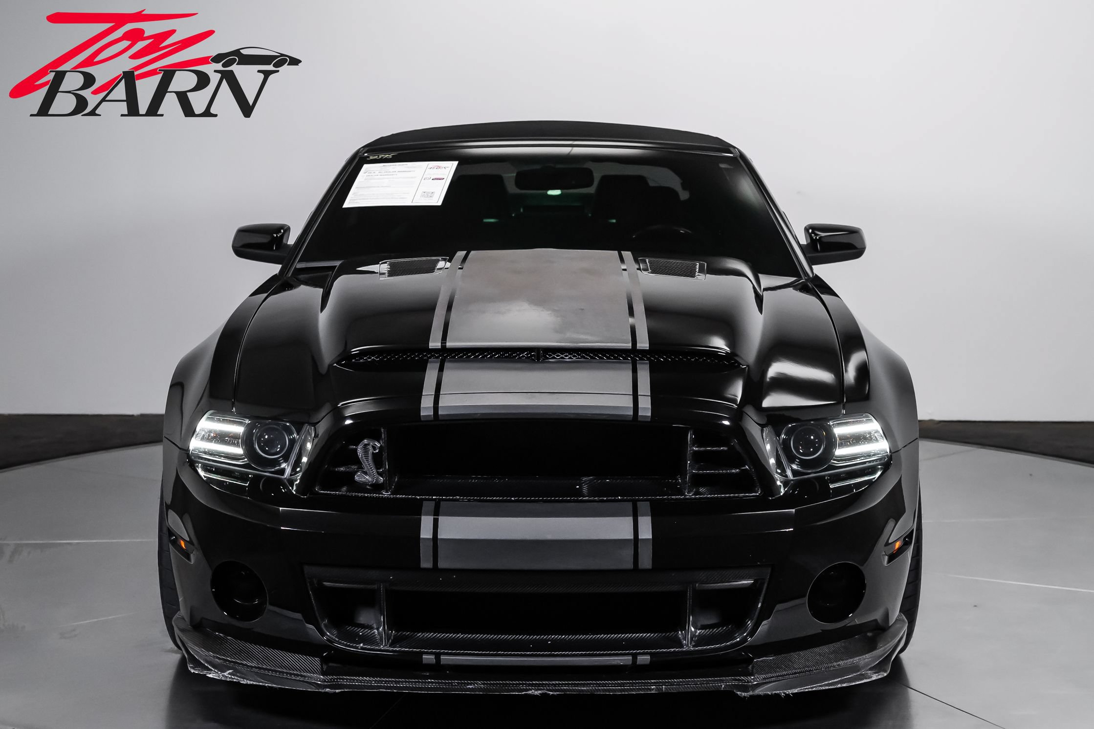 Used 2014 Ford Mustang Shelby GT500 w/ Equipment Group 821A RWD image 16