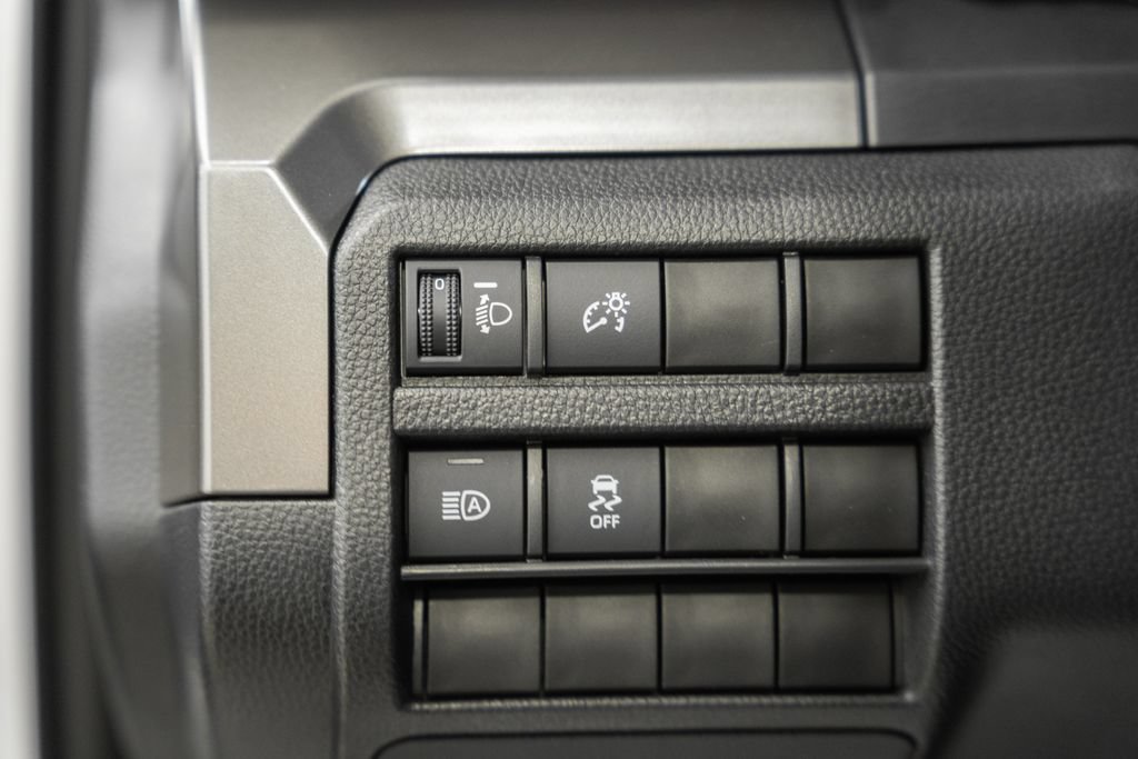 New 2026 Toyota Tacoma SR5 AWD/4WD image 39