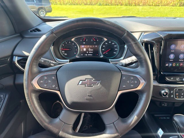Used 2023 Chevrolet Traverse RS AWD/4WD image 13