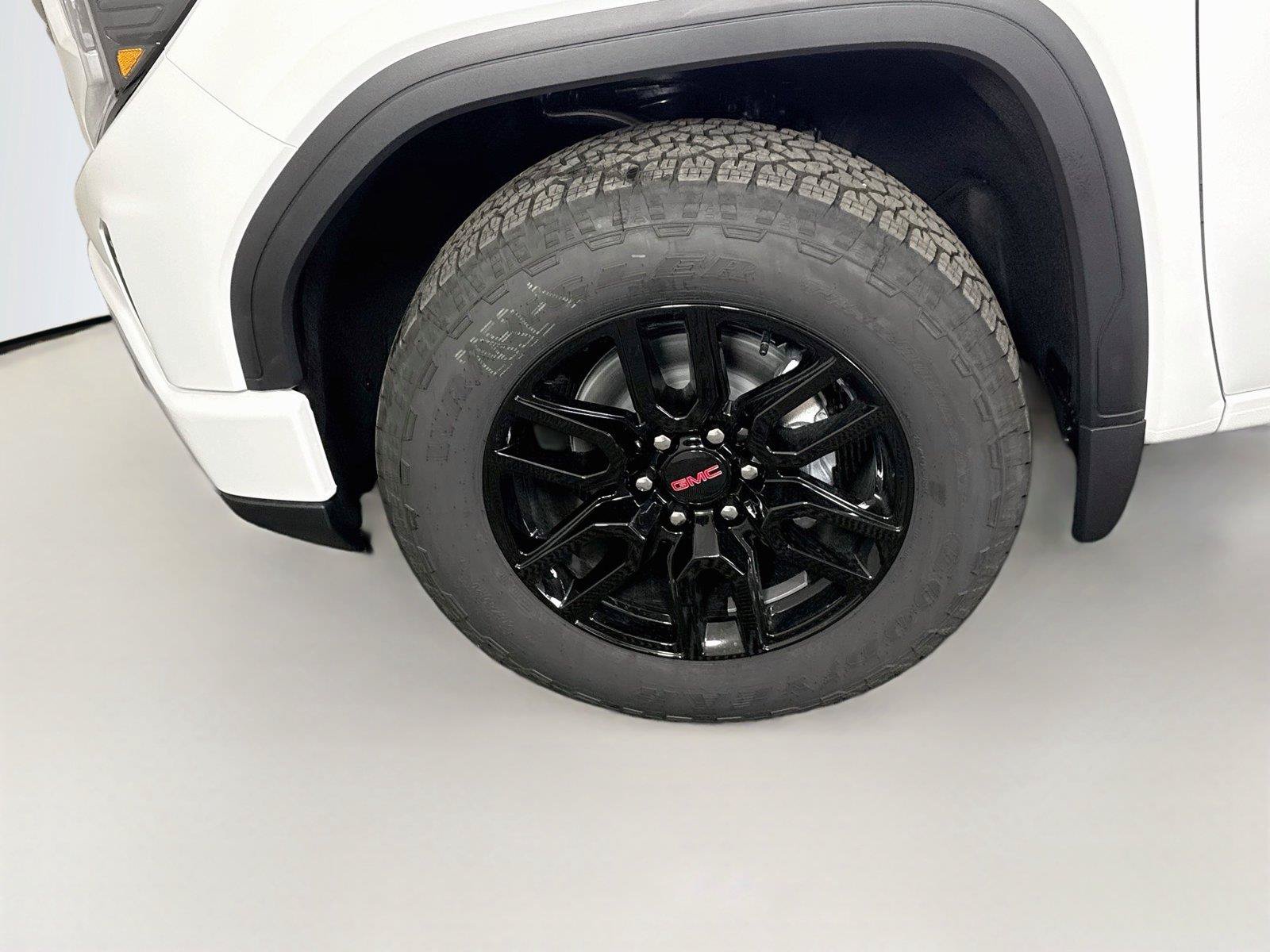 New 2026 GMC Sierra 1500 Pro w/ Graphite Edition AWD/4WD image 21
