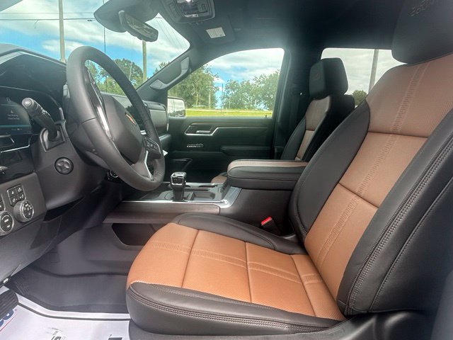 New 2026 Chevrolet Silverado 1500 High Country w/ High Country Premium Package AWD/4WD image 9