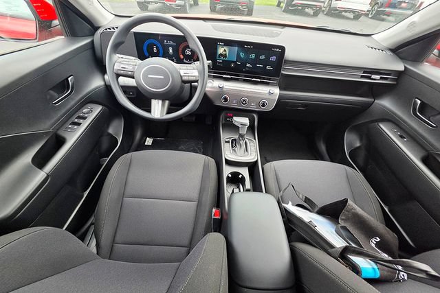 New 2026 Hyundai Kona SE FWD image 12