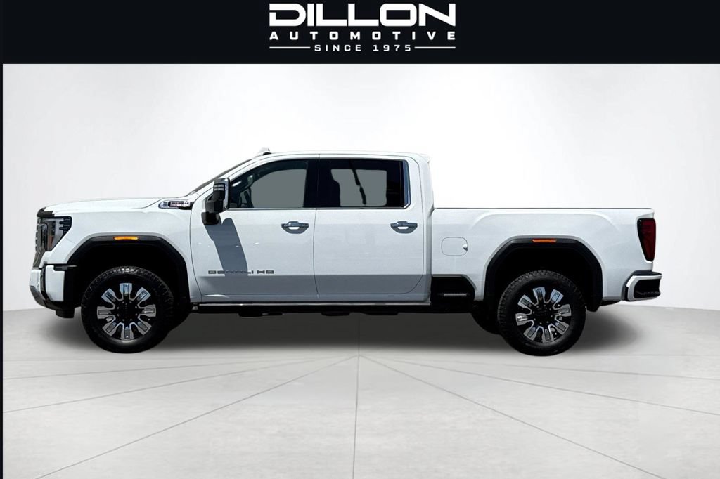 Used 2025 GMC Sierra 2500 Denali w/ Max Trailering Package AWD/4WD image 7