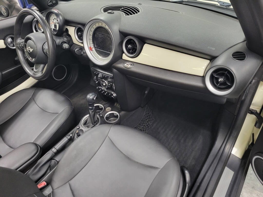 Used 2013 MINI Cooper Convertible image 14