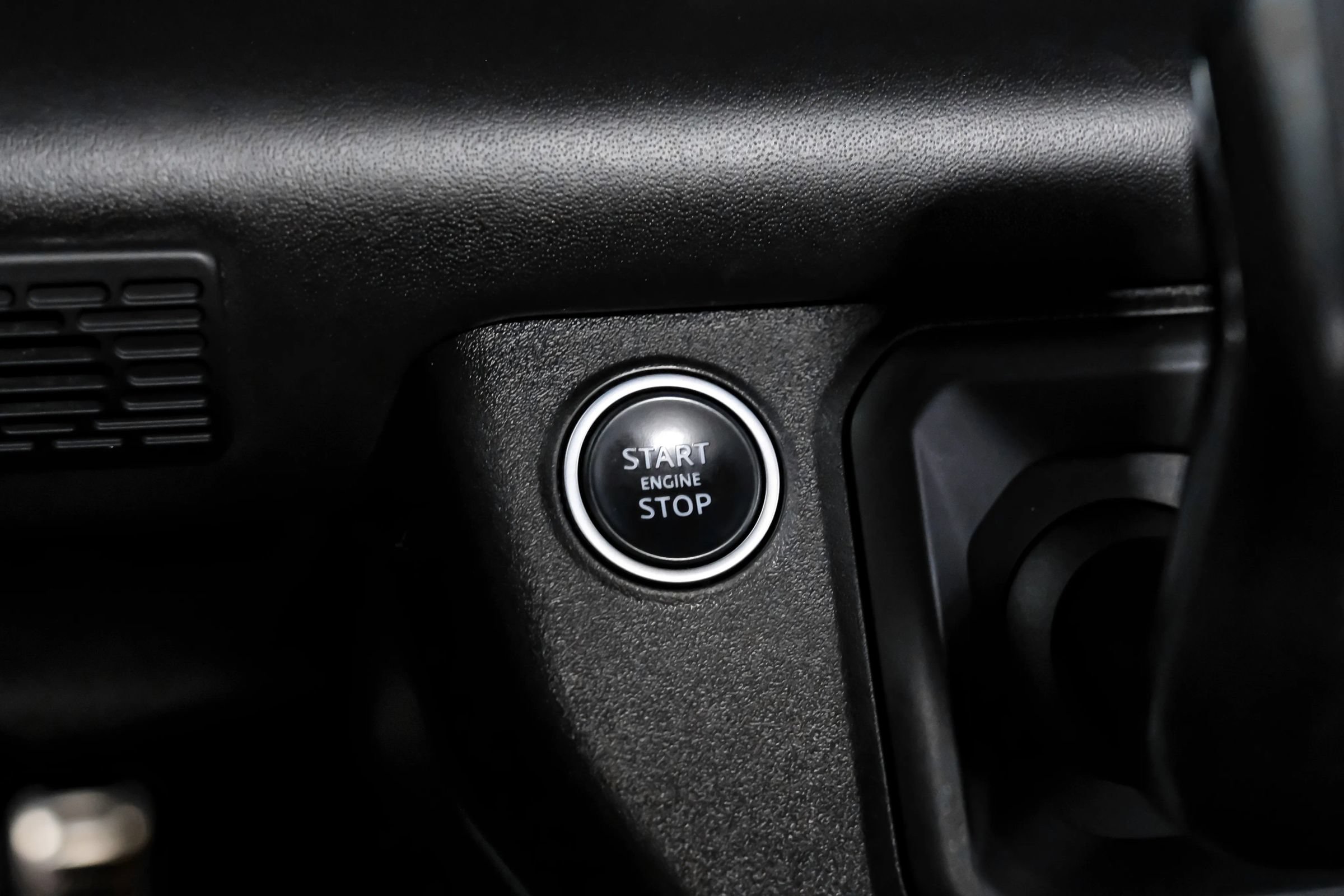 Used 2021 Land Rover Defender 110 X AWD/4WD image 15
