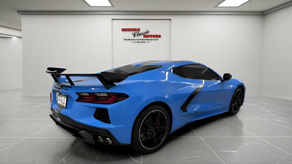 Used 2022 Chevrolet Corvette Stingray Premium Cpe w/ Z51 Performance Package RWD image 7