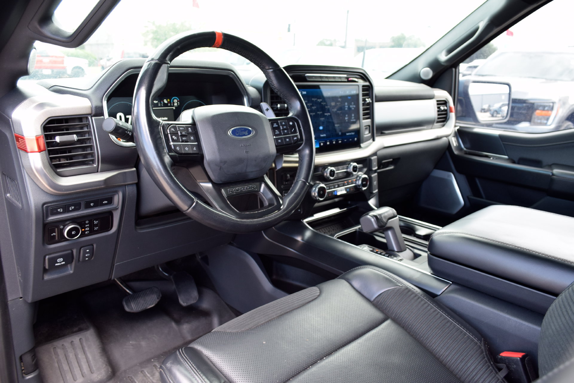Used 2023 Ford F150 Raptor AWD/4WD image 16