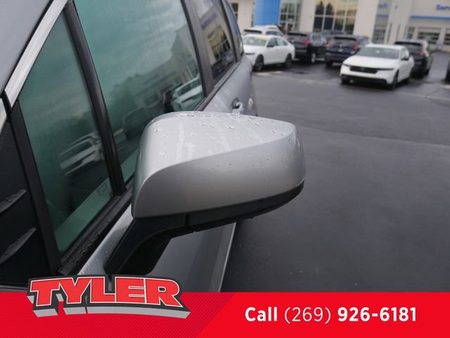 Used 2024 Toyota Sienna XLE FWD image 11
