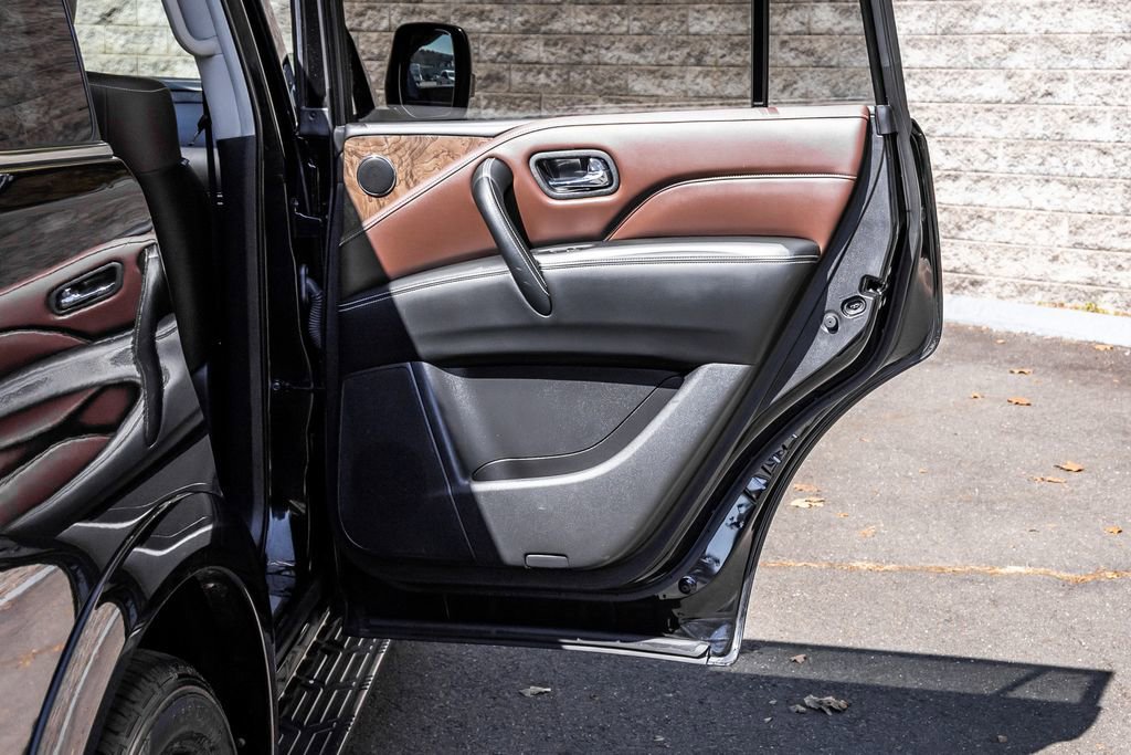 Used 2021 INFINITI QX80 Premium Select w/ All-Season Package image 15