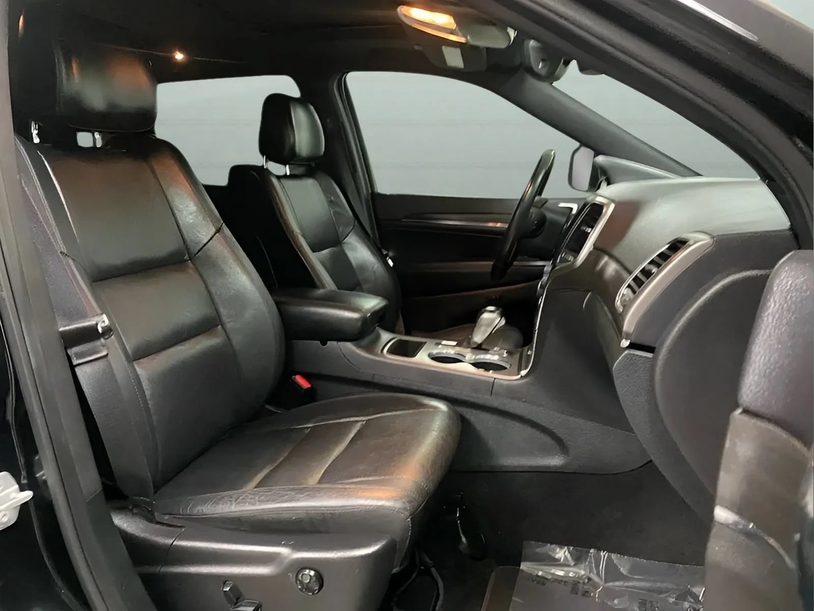 Used 2018 Jeep Grand Cherokee Limited RWD image 14