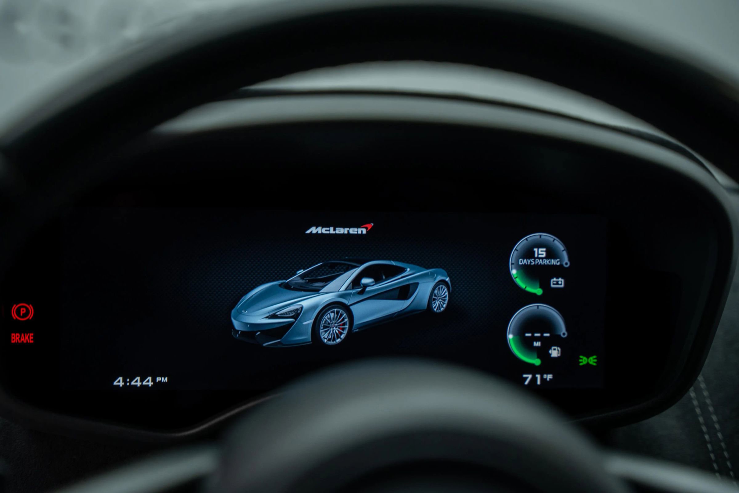 Used 2017 McLaren 570S image 28