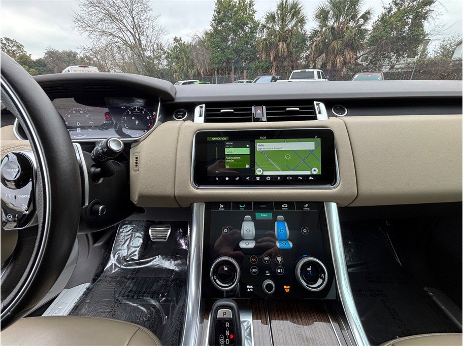 Used 2021 Land Rover Range Rover Sport HSE Silver Edition image 11