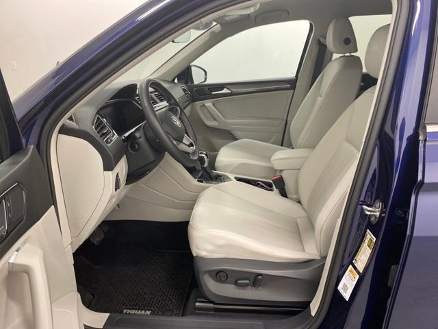 Used 2023 Volkswagen Tiguan SE image 12