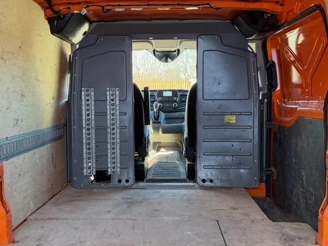 Used 2021 Ford Transit 150 Low Roof RWD image 32