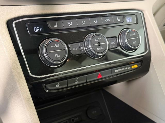 Used 2020 Volkswagen Atlas SEL FWD image 22