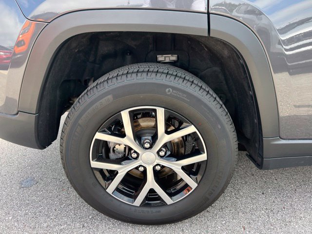 Used 2024 Jeep Grand Cherokee Limited AWD/4WD image 26