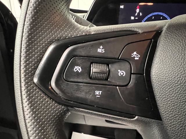Used 2025 Chevrolet Trax LT FWD image 44
