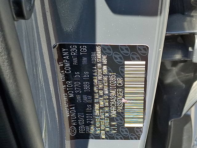 Used 2021 Hyundai Venue SEL w/ Cargo Package FWD image 25